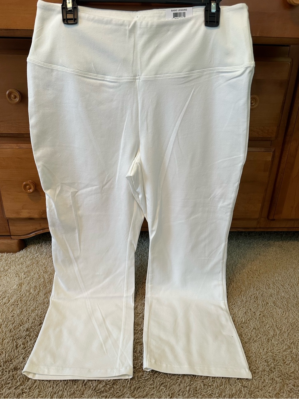 NWT STYLE & CO HIGH WAIST CROP FLARE